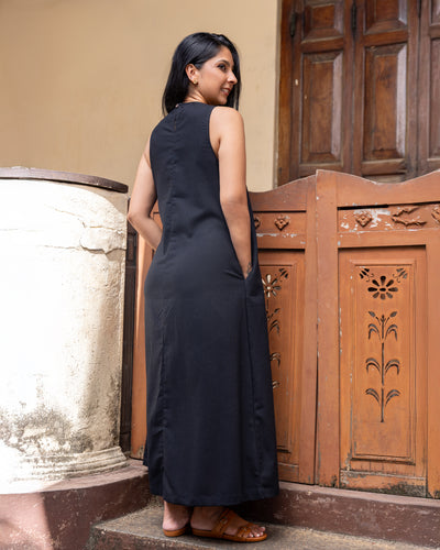 Cozy Breeze Linen Shift Maxi Dress - Black