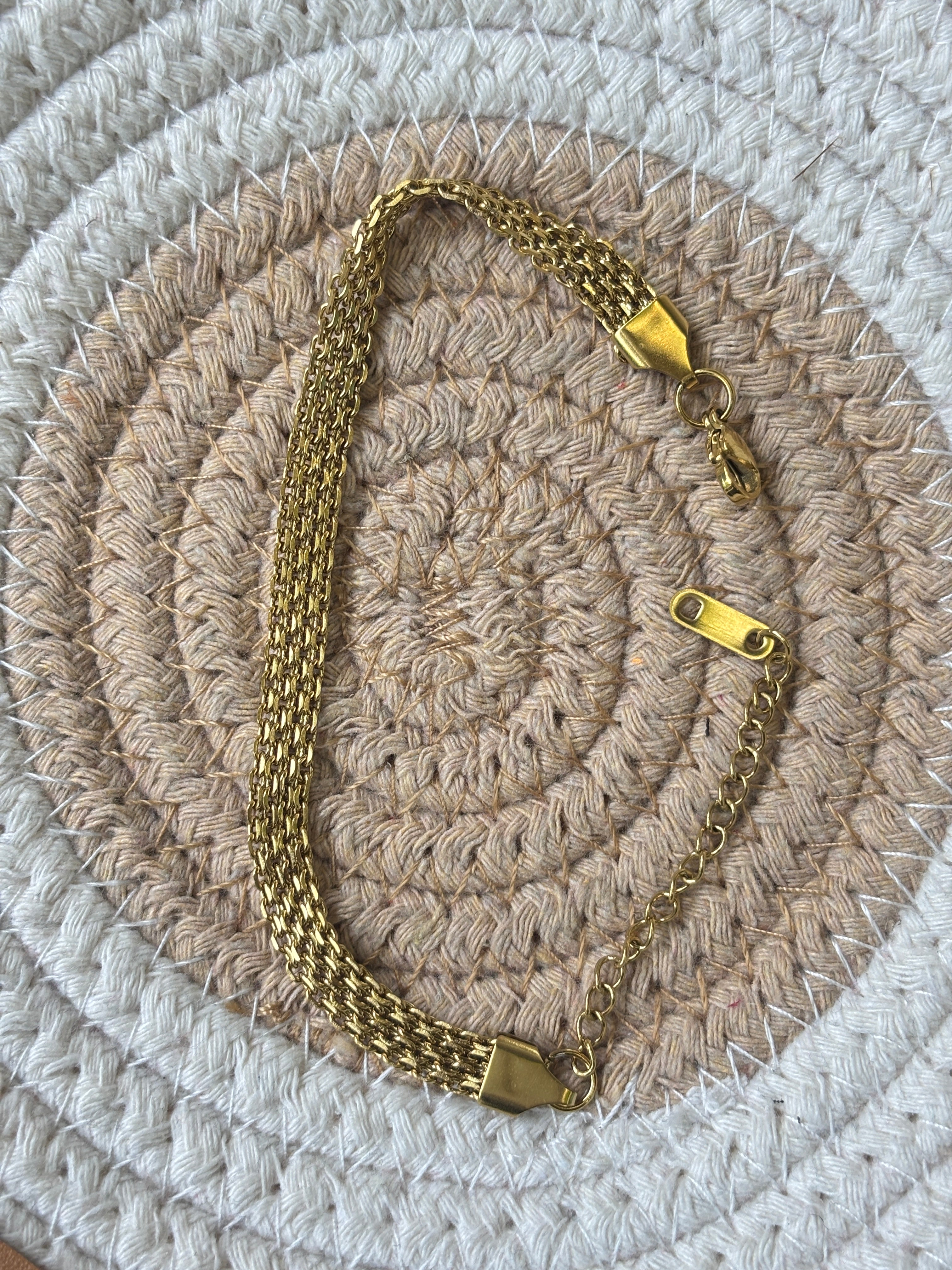 Uworld Link Chain Bangle