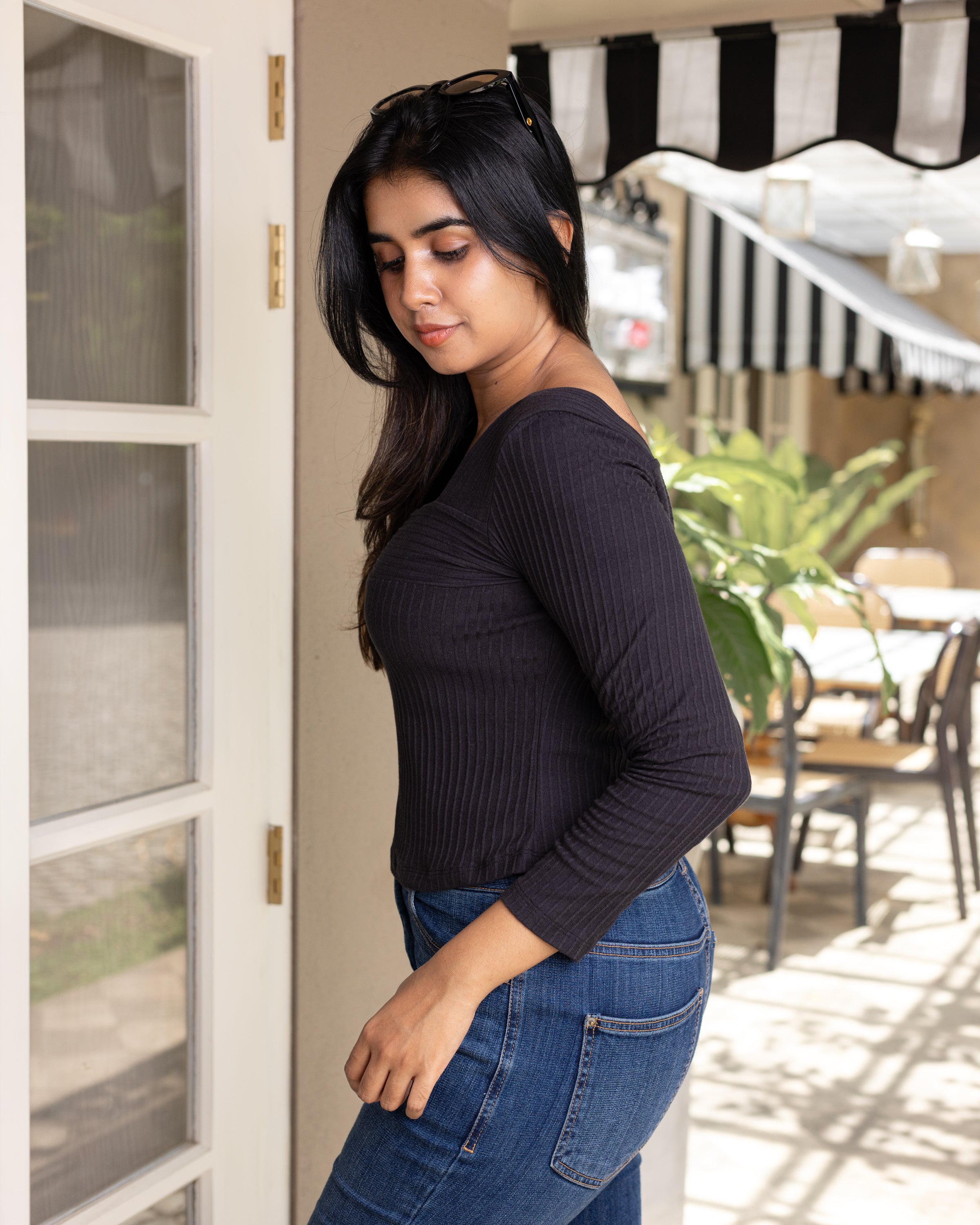 Viana Sleeved Ribbed Top - Black