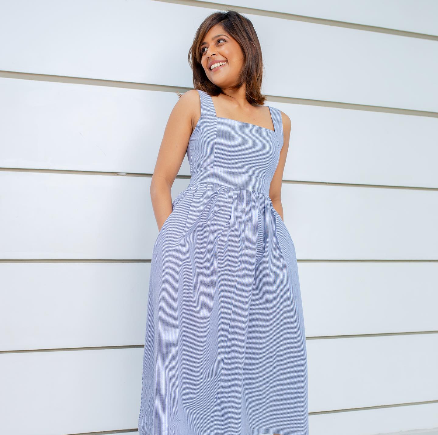 Lady in Stripe - Dark Blue