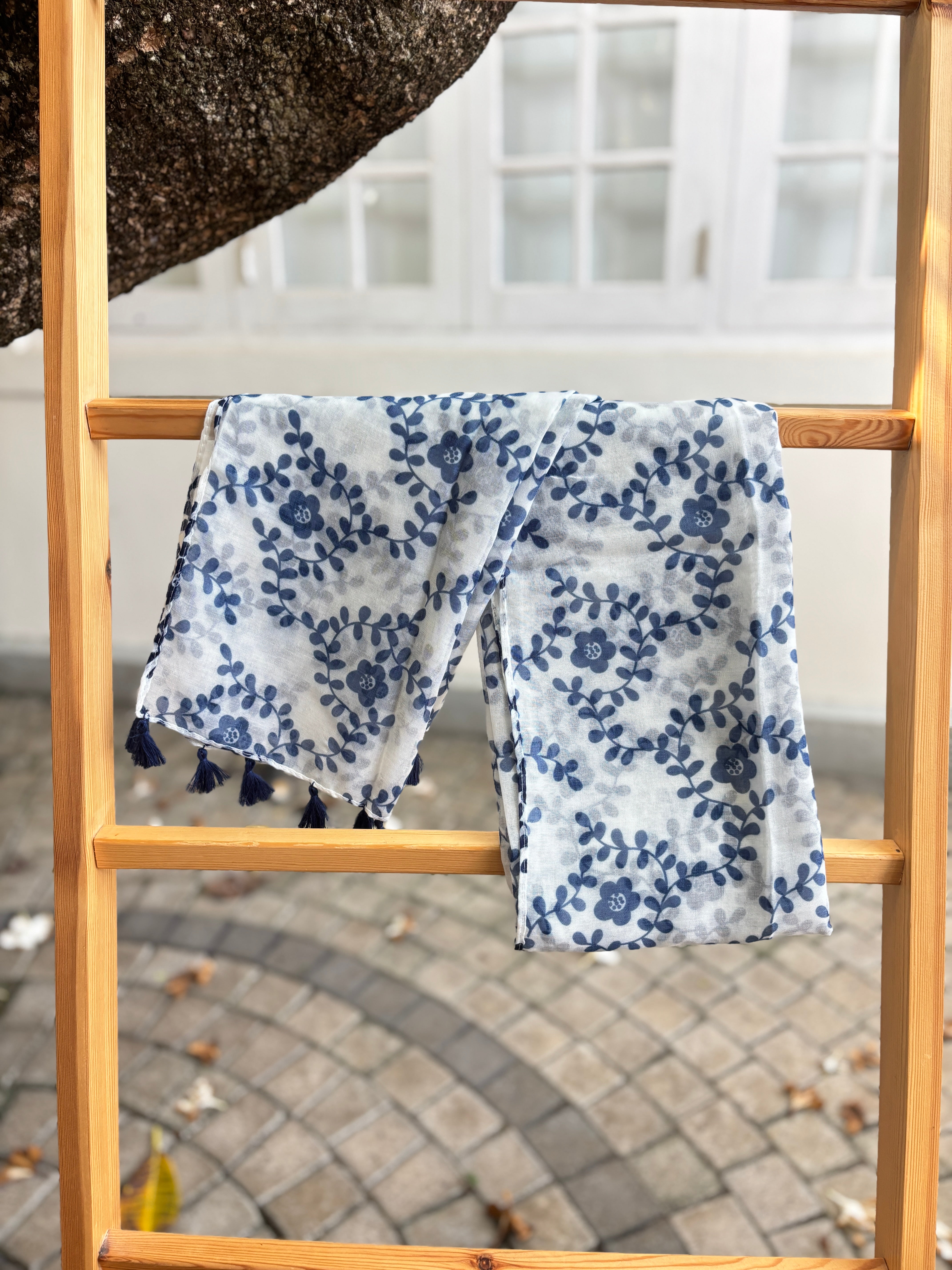 Boho Plants Print Soft Scarf