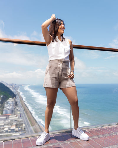Sonnet Buttoned Mini Short - Gray