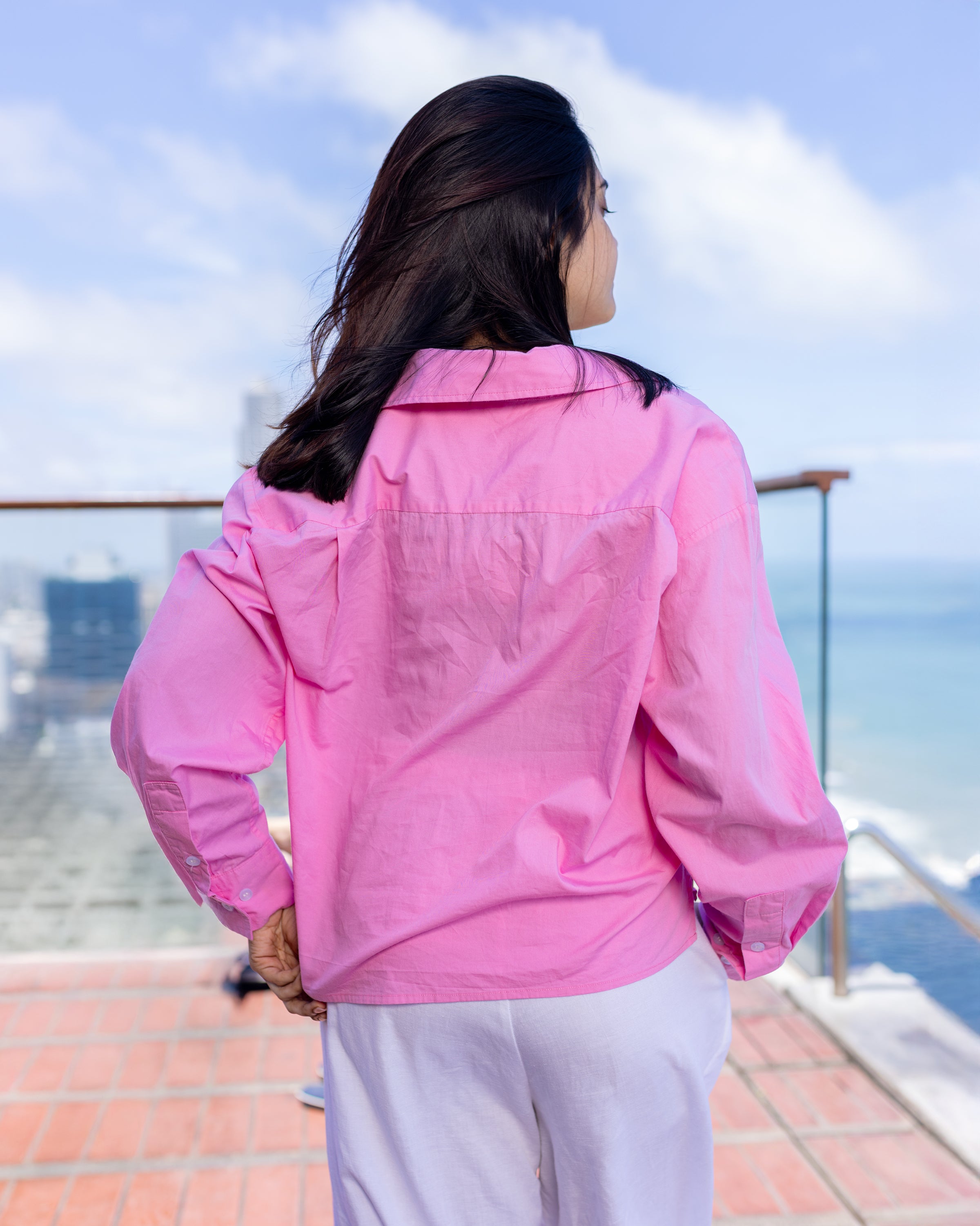 Mei Oversized Cropped Shirt - Pink