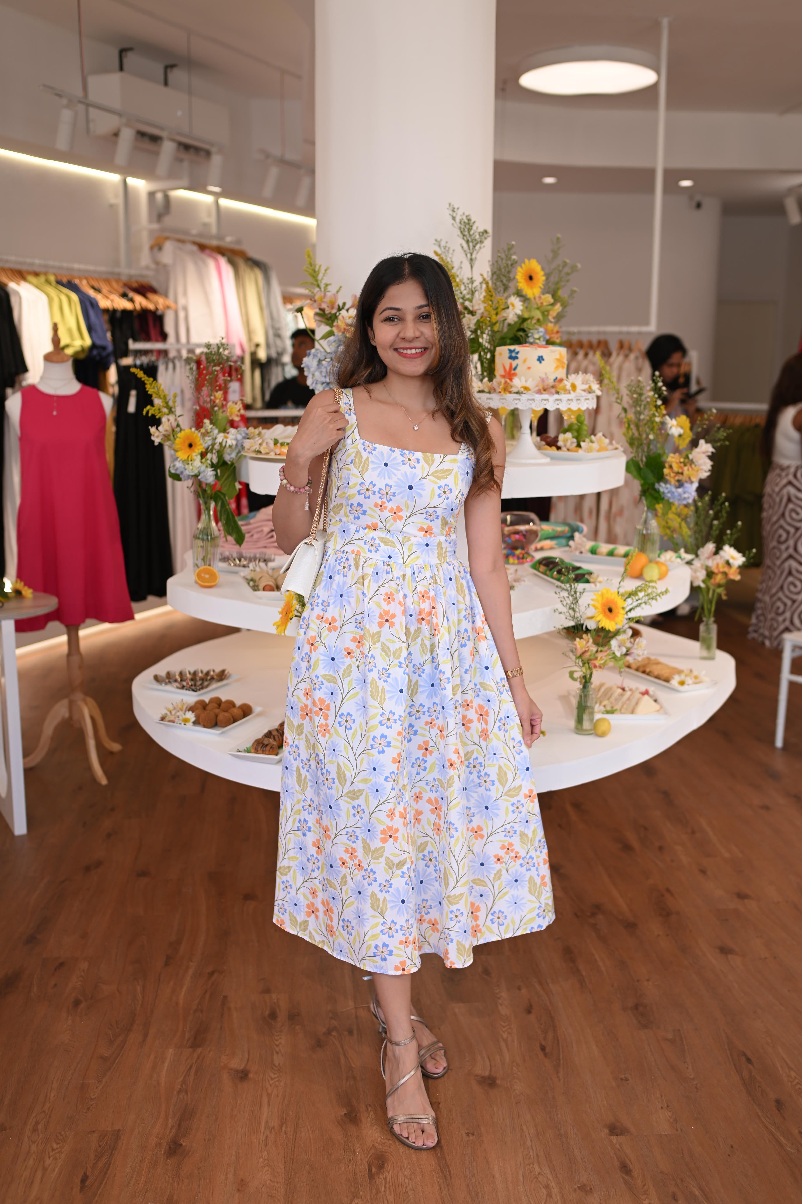 Lady in Bloom Linen Midi Dress