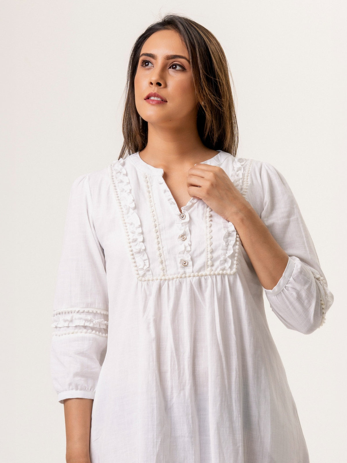 Vivienne Lace Detailed Midi Dress - White