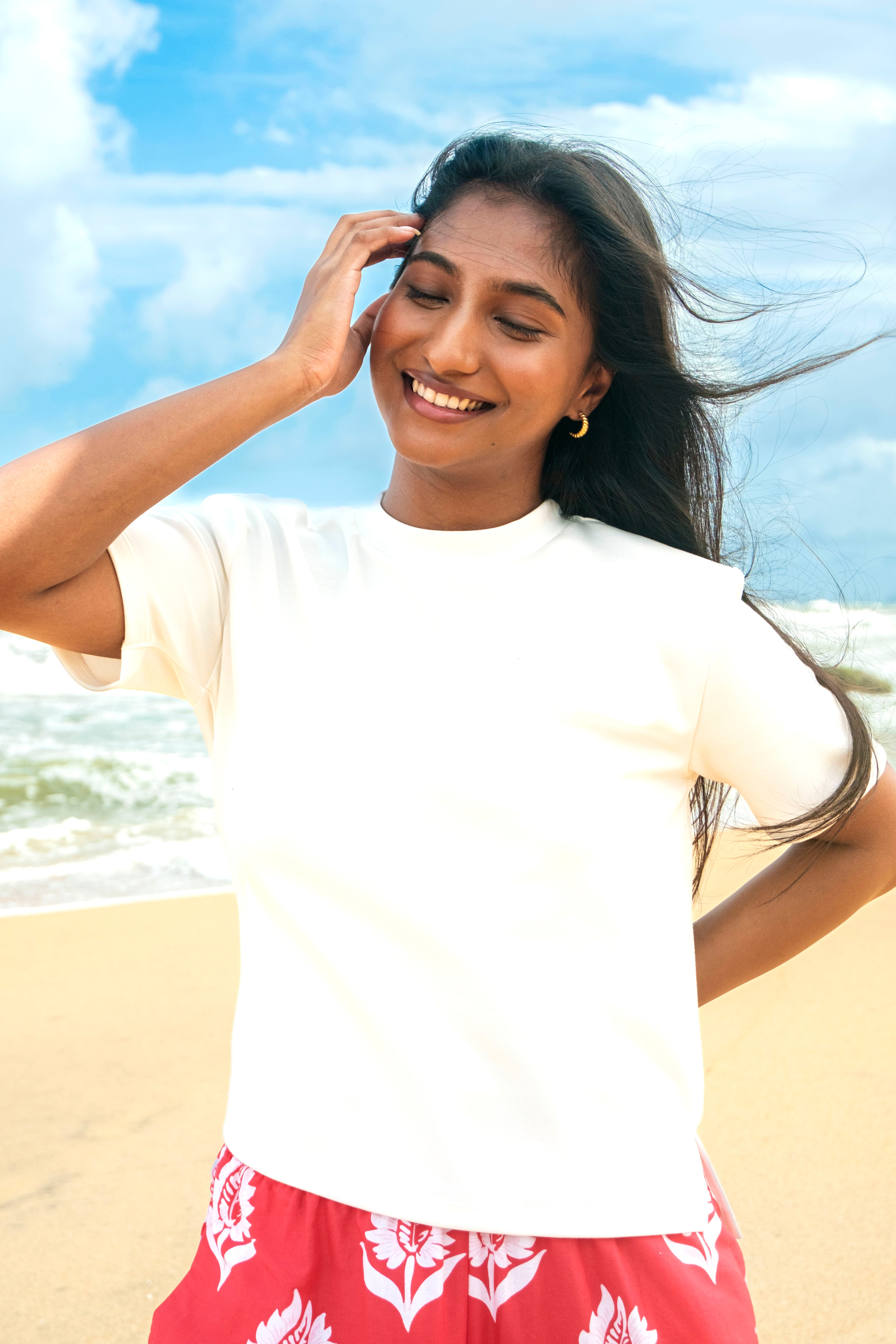 Sora Tee - White
