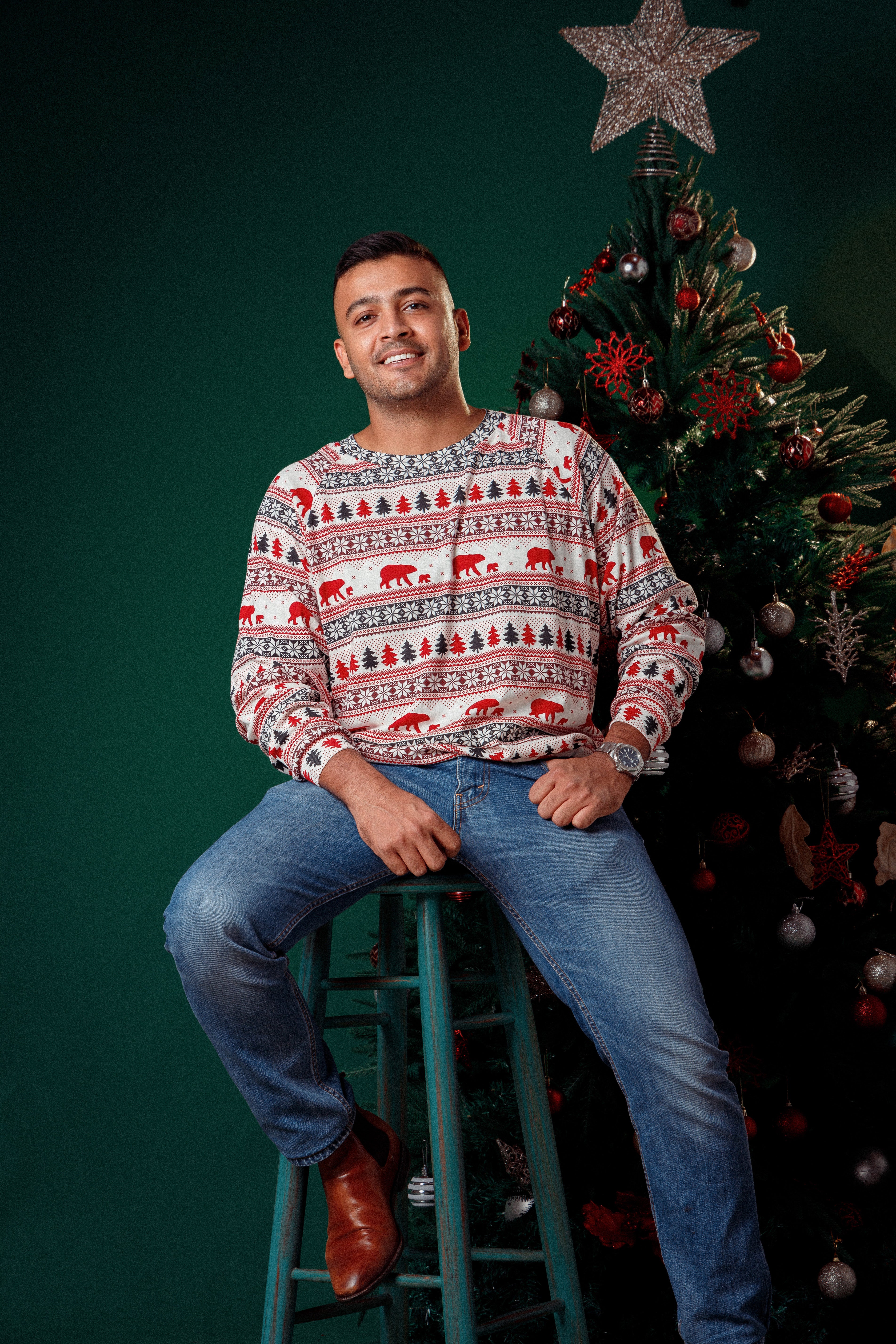 Frosty Sweater Adults -White