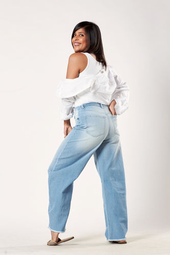 A Jean Come True: Mid Rise Horseshoe Jean Light Wash