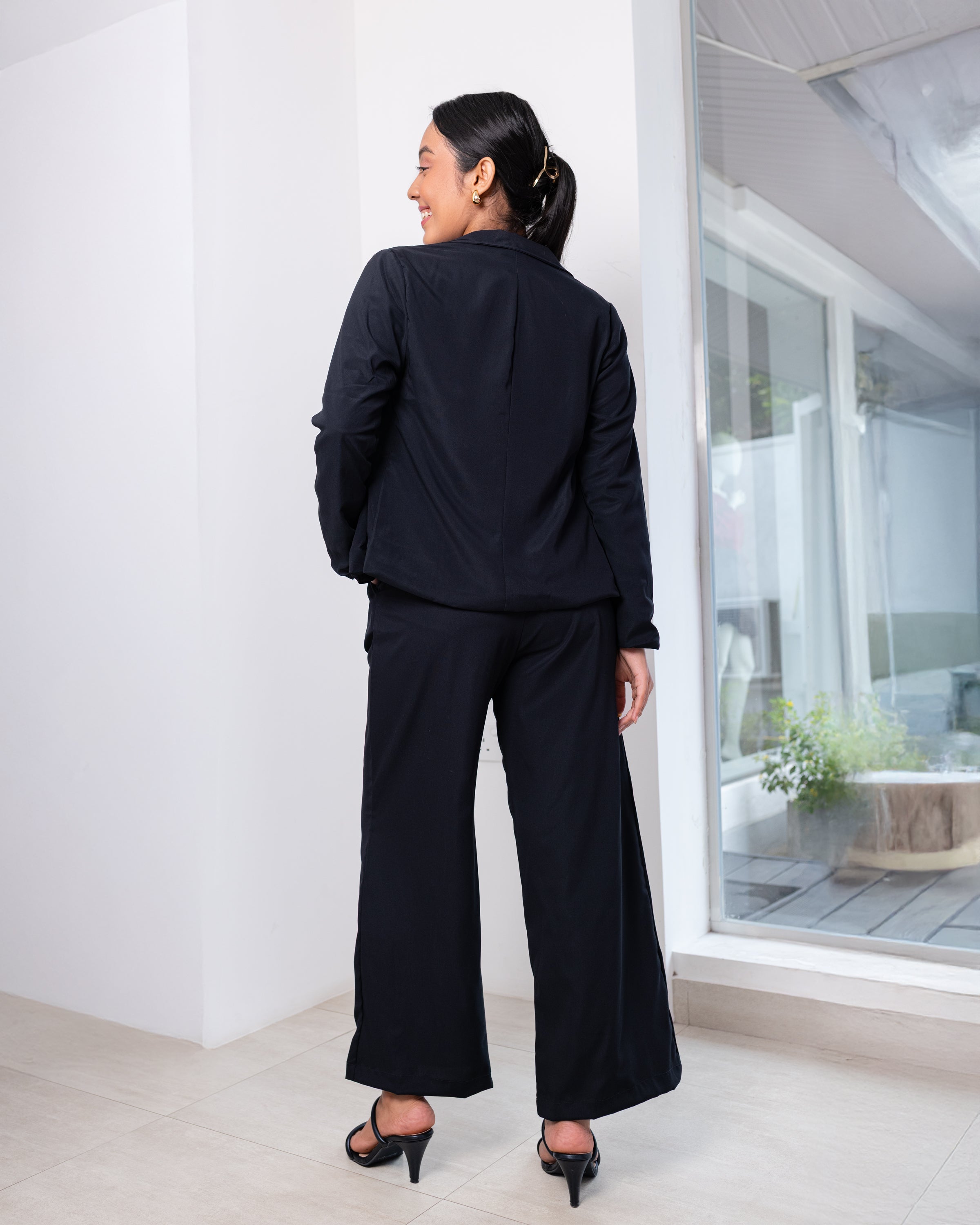 Angela Blazer - Black