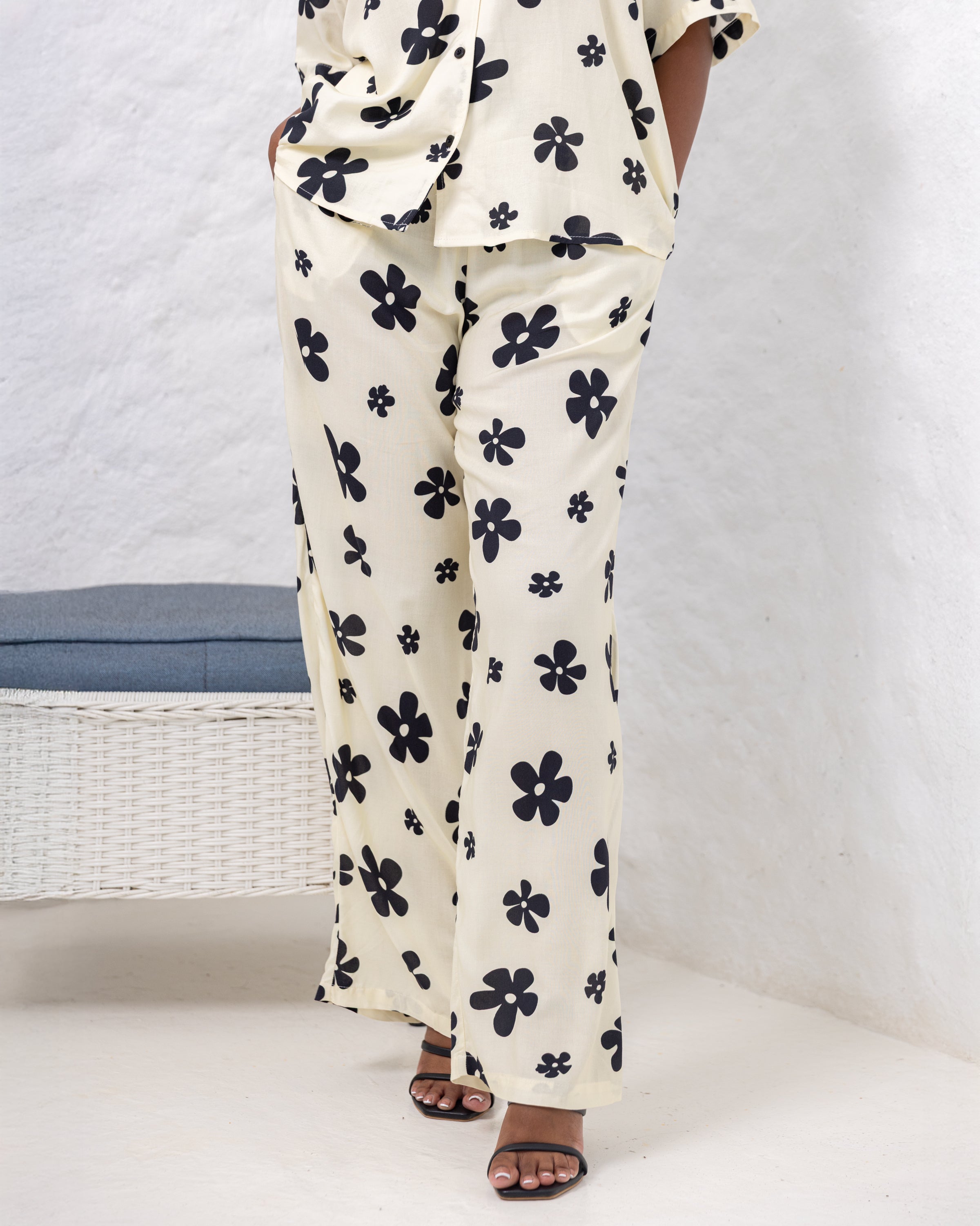 Stacy Floral Printed Straight Cut Pant - White