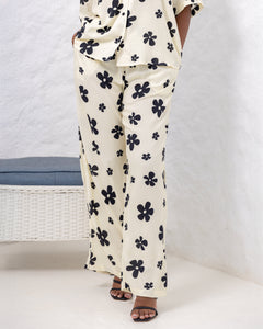 Stacy Floral Straight Cut Pant - Black Printed