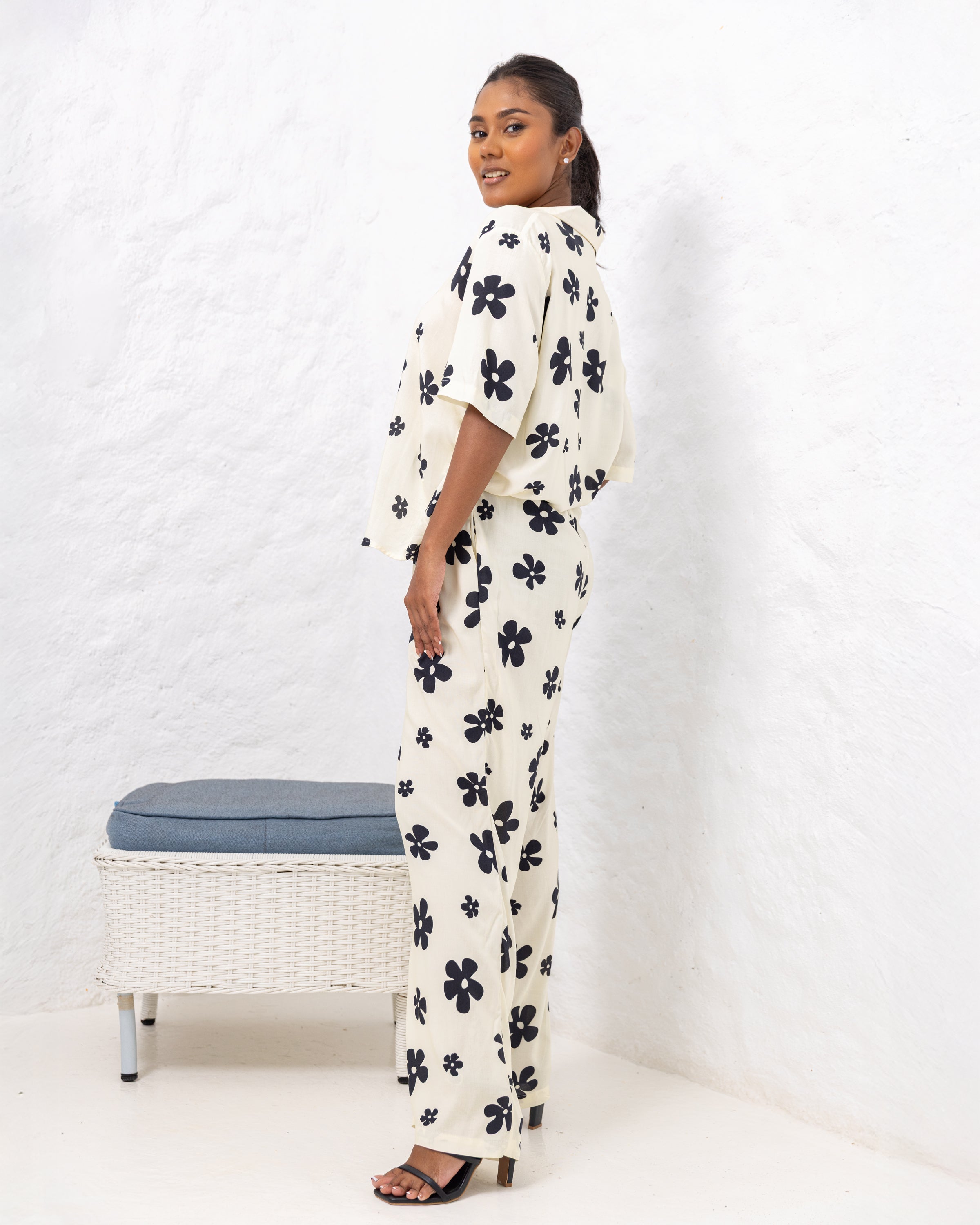 Stacy Floral Printed Straight Cut Pant - White