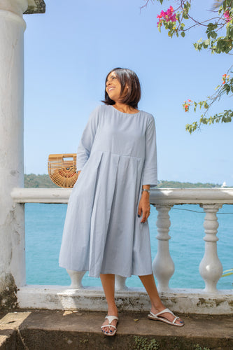 Kayla Linen Midi Dress( Relaxed Fit)- Stripe