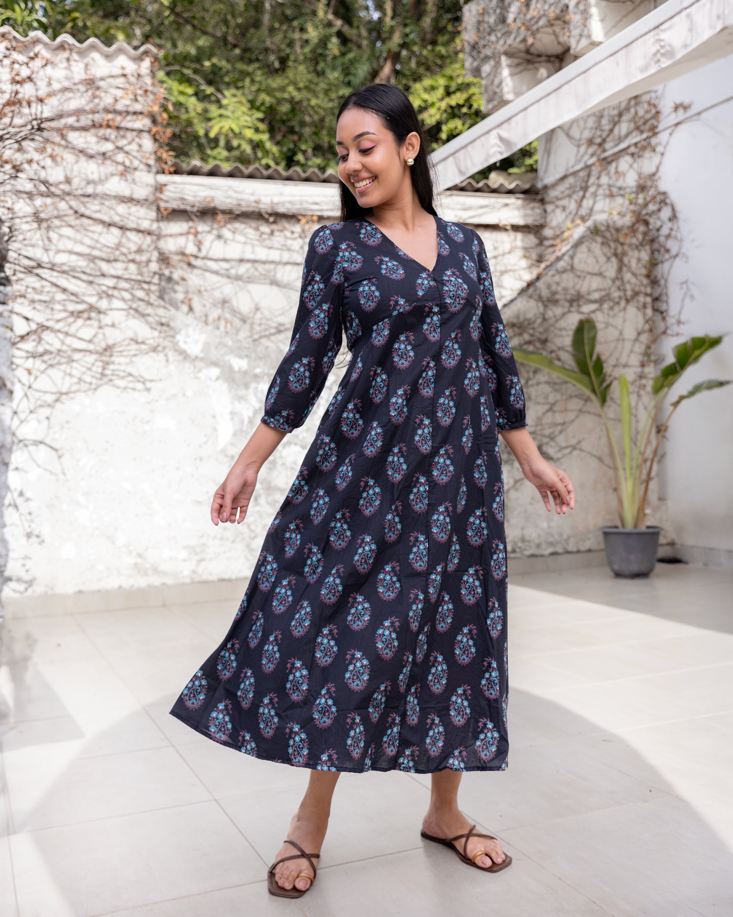 Aaliya Printed Ethnic Kurtha Dress - Black Printed