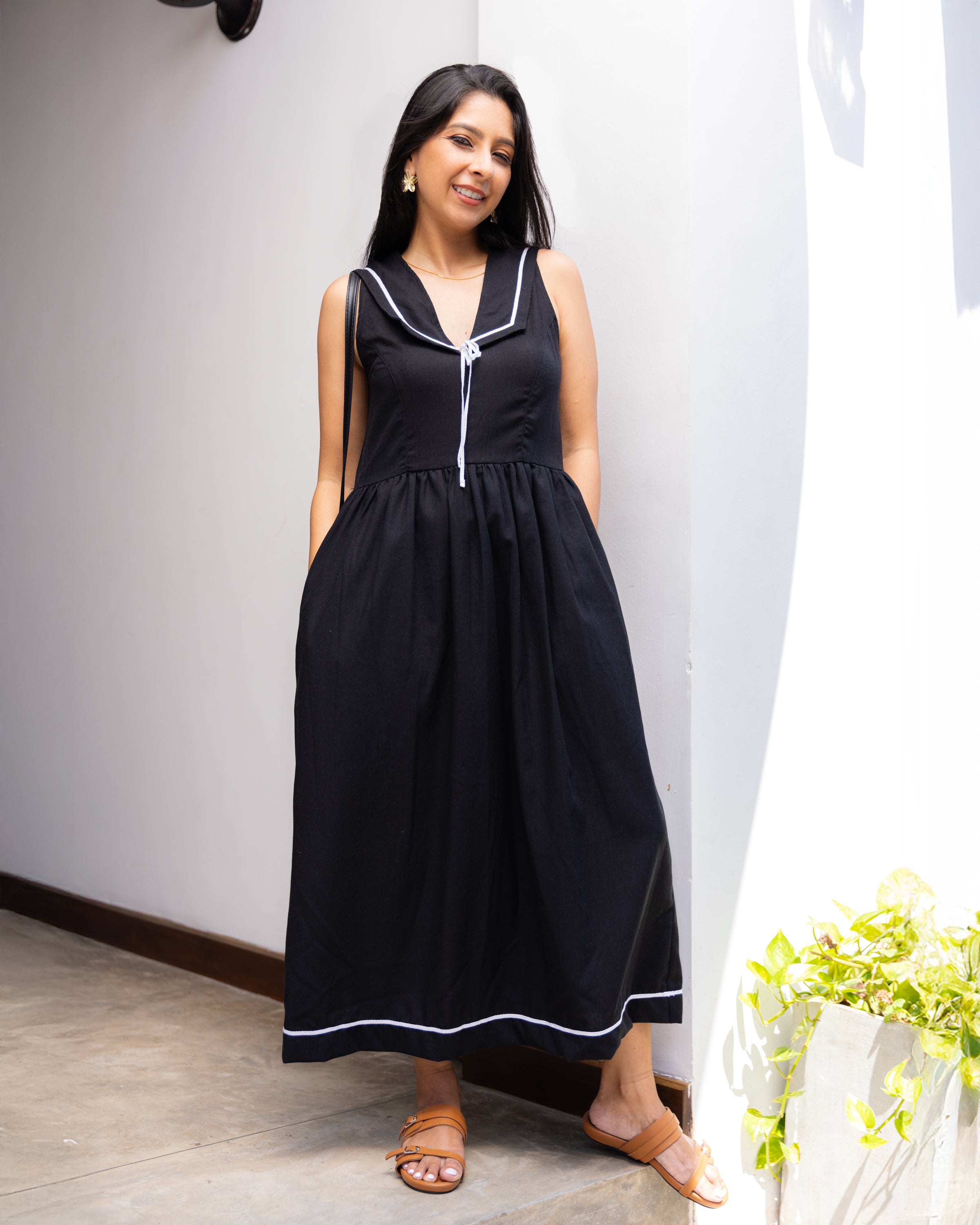 Nyle Linen Midi Dress - Black