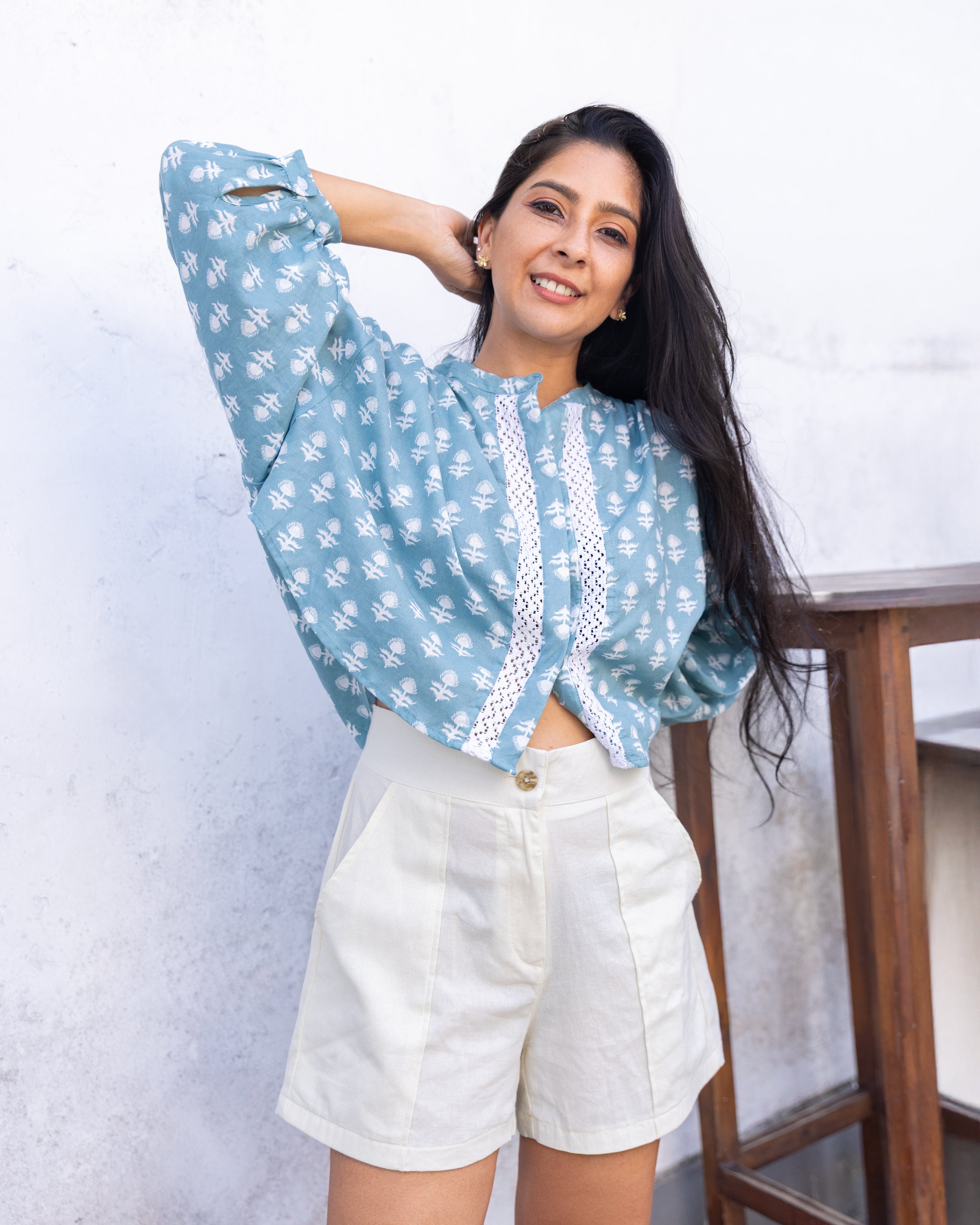 Sonam Cutlon Detailed Oversized Crop Top - Printed