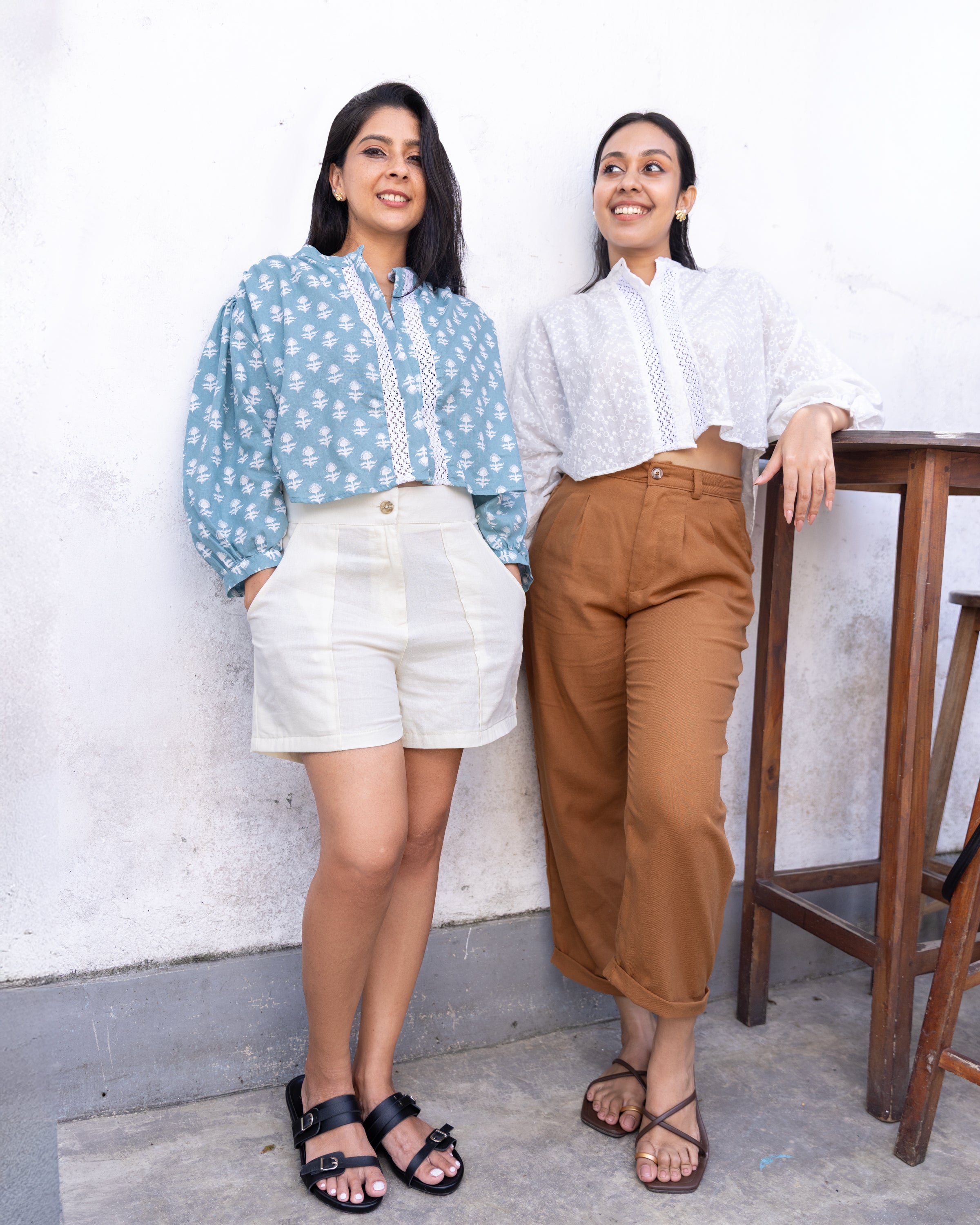 Sonam Cutlon Detailed Oversized Crop Top - Printed