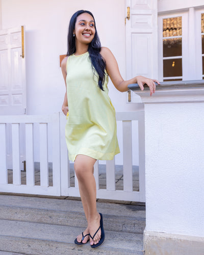 Of Cosy Linen Shift Dress - Yellow
