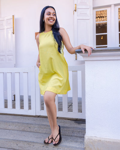 Of Cosy Linen Shift Dress - Yellow