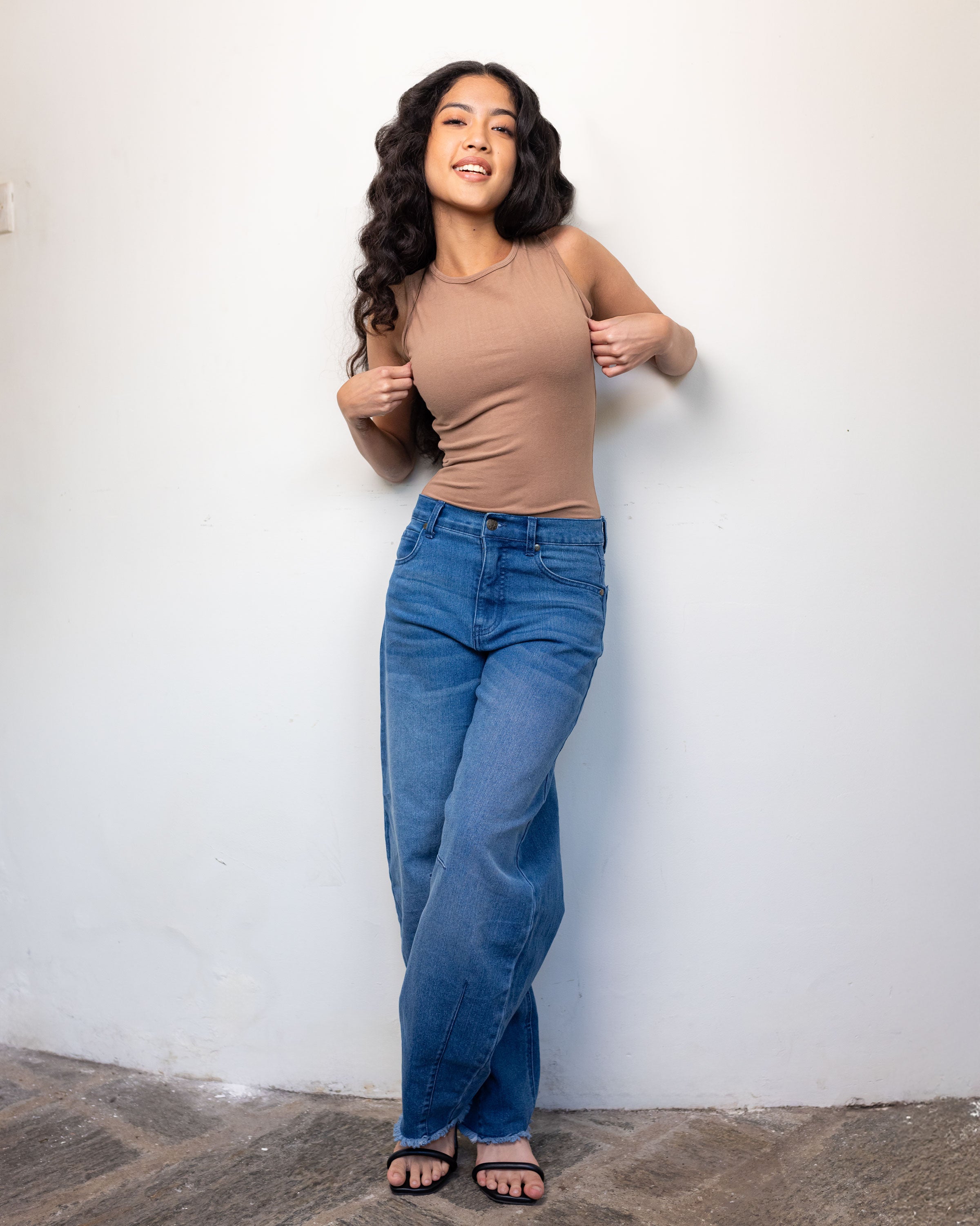 Cali Sleeveless Bodysuit - Beige