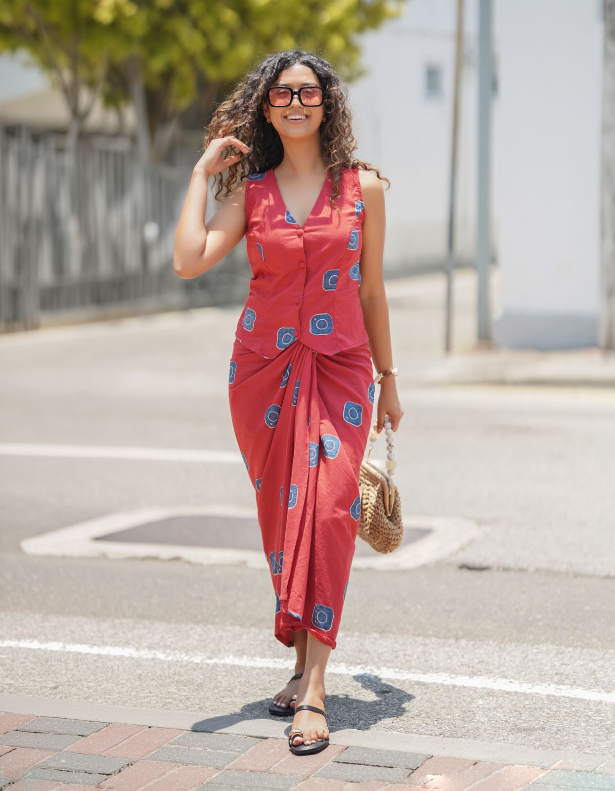 Shuba Abstract Printed Lungi - Brick Red