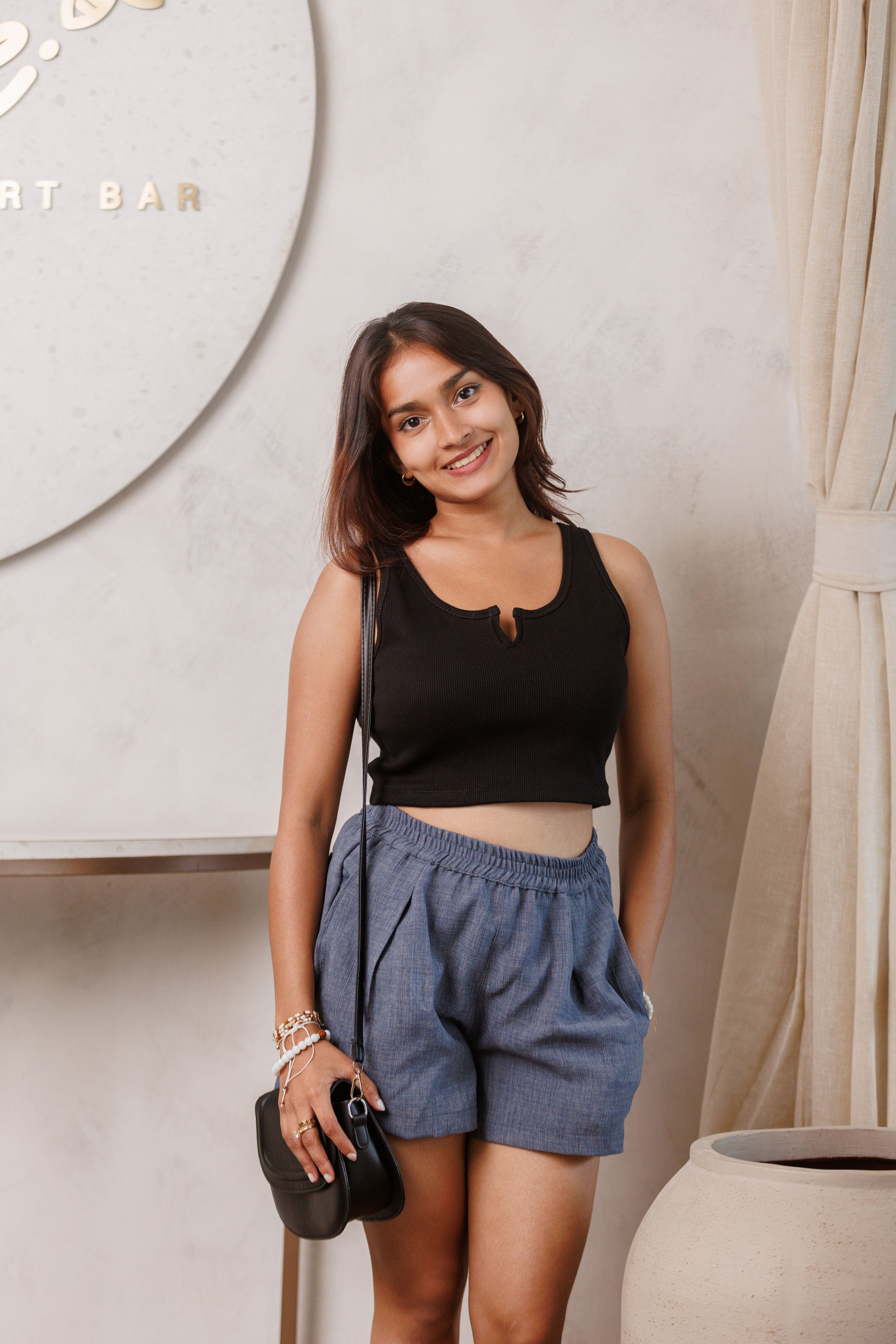 Winnie Ribb Crop Top - Black