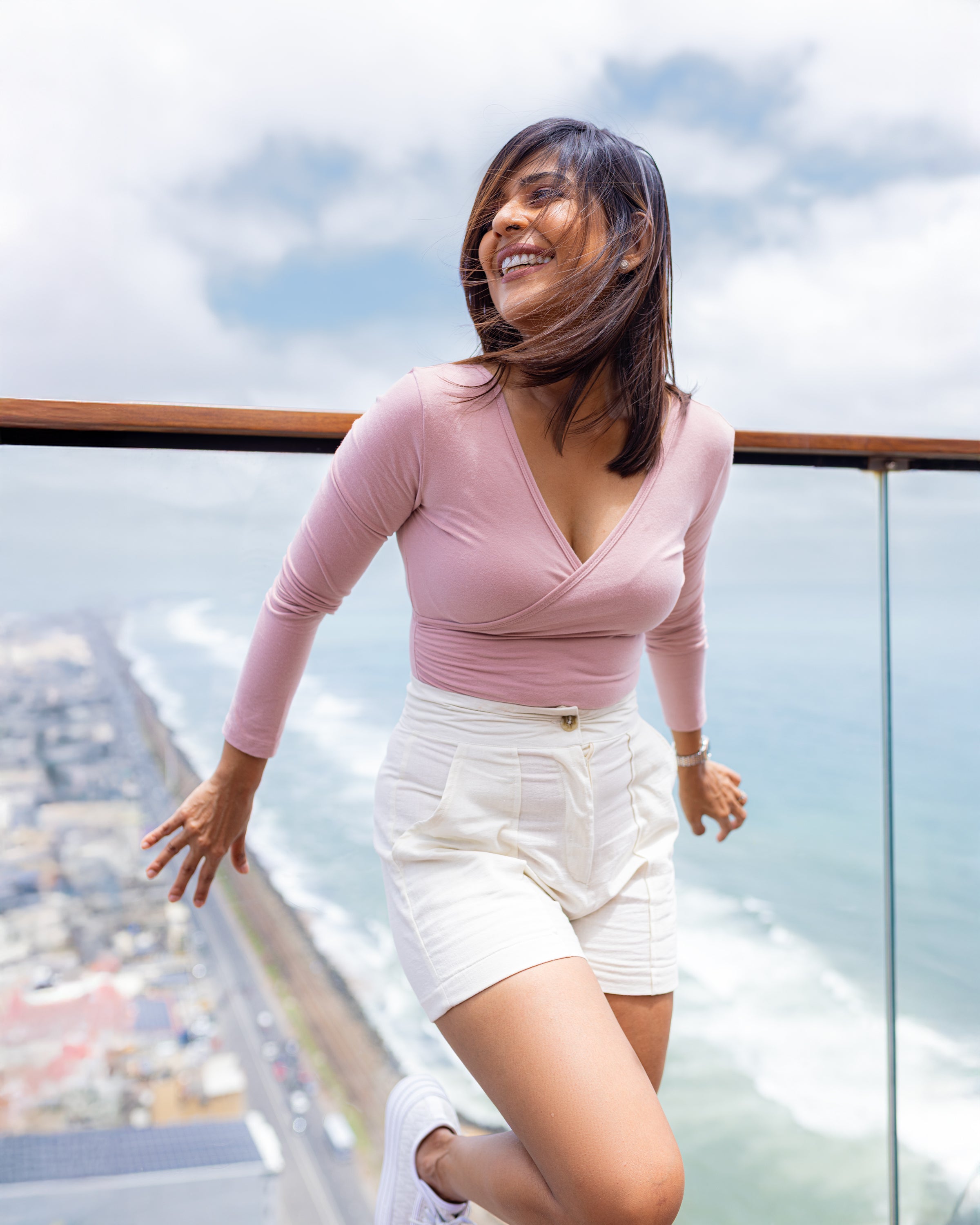 Greta Sleeved Bodysuit - Light Pink