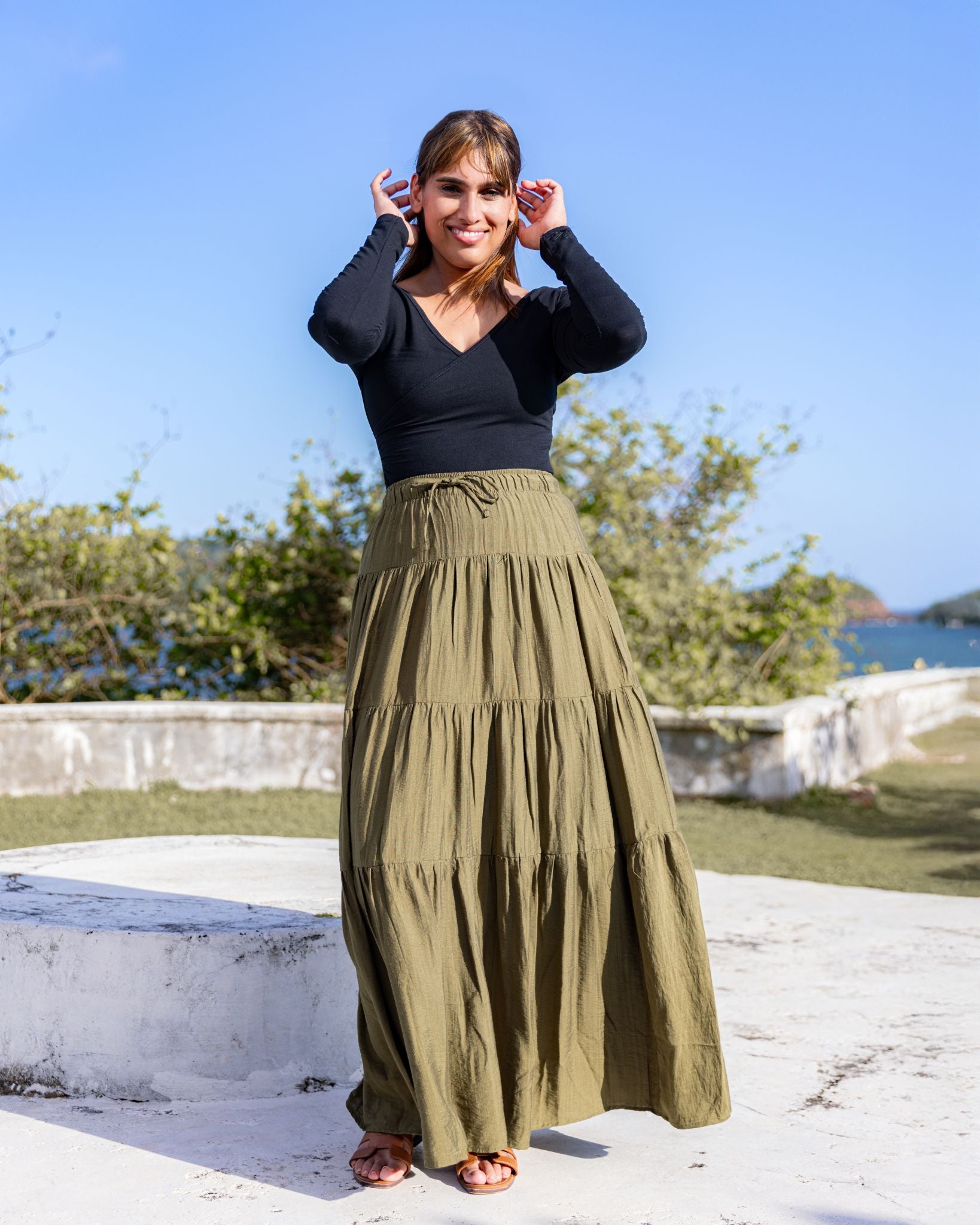 Greta Sleeved Bodysuit -Black